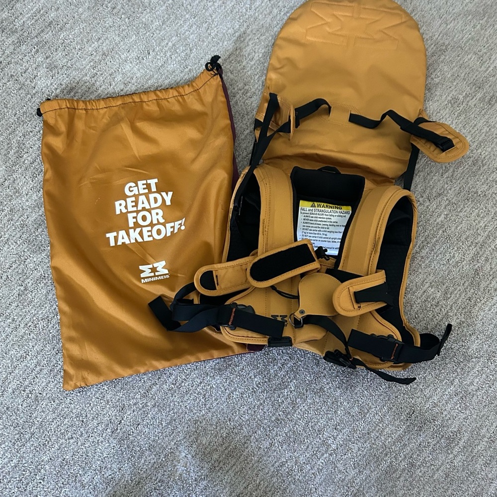 Minimeis Kids Explorer Backpack with Safety Harness - Gold